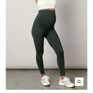 NWT BLANQI Maternity High-Waisted Green Leggings